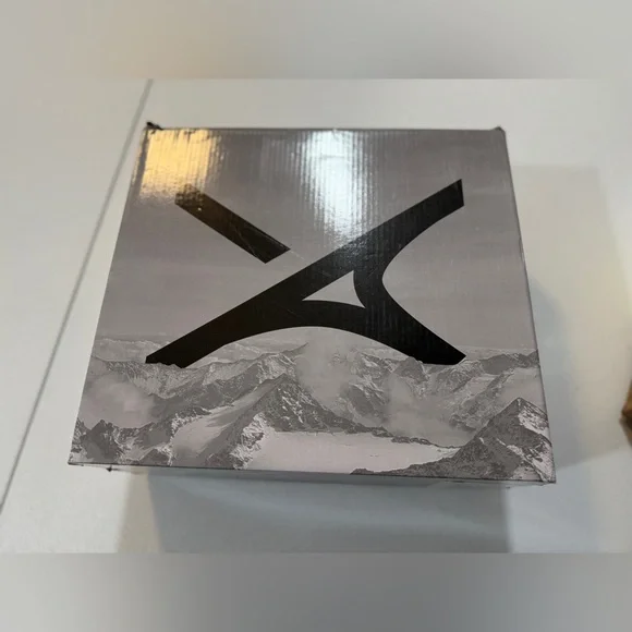 NWT/New In Box Arctix Women's Tracer Winter Boot - Picture 6 of 7